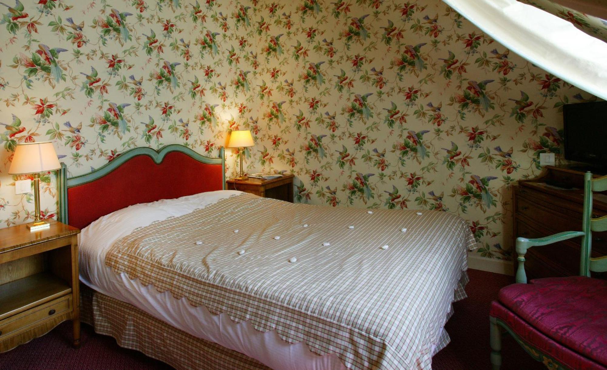 Hotel Le Manoir de Bellerive à Le Buisson-de-Cadouin Extérieur photo